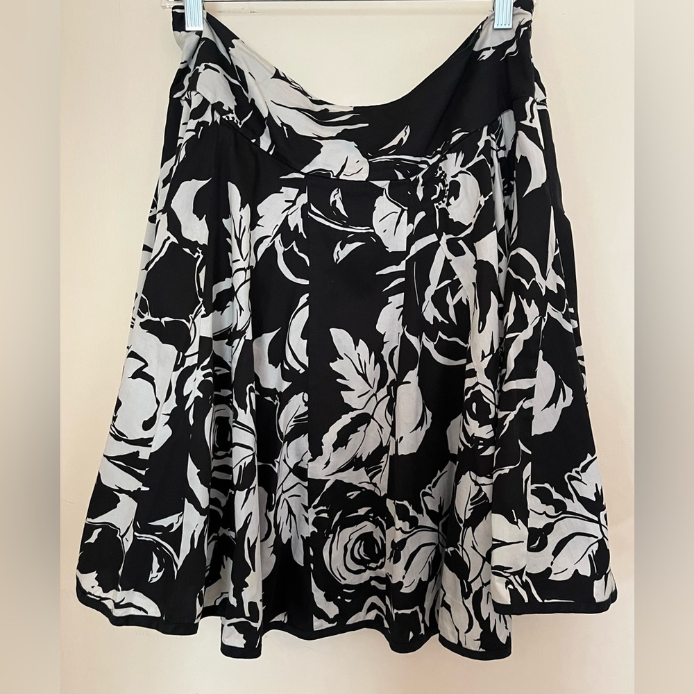 Lauren Ralph Lauren Black and White Asymmetrical Skirt